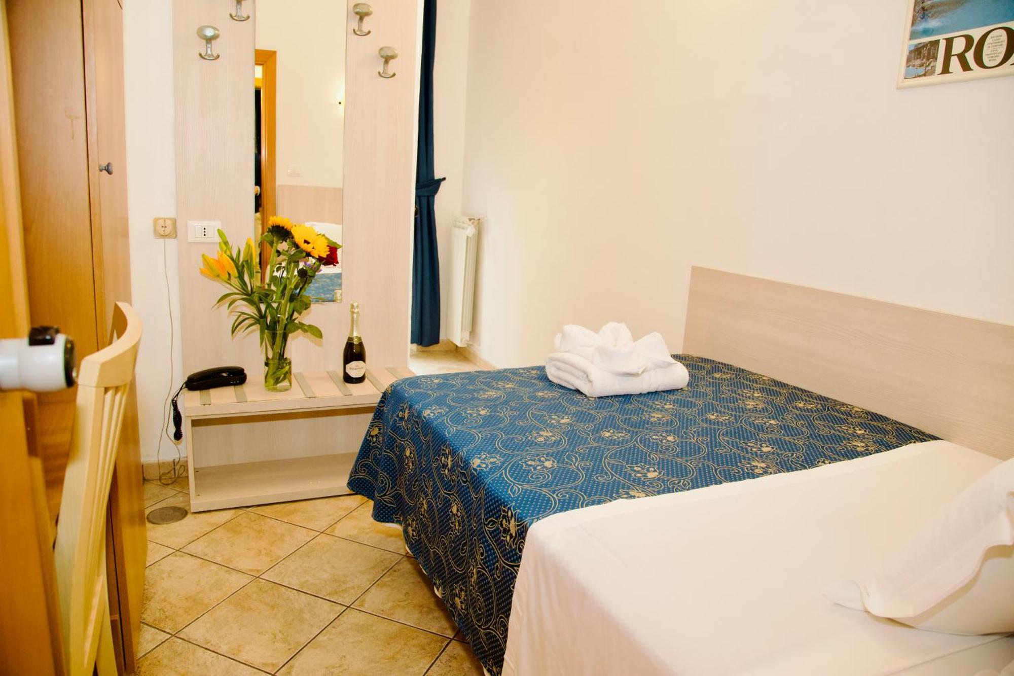 Albergo Marechiaro Rome Exterior photo